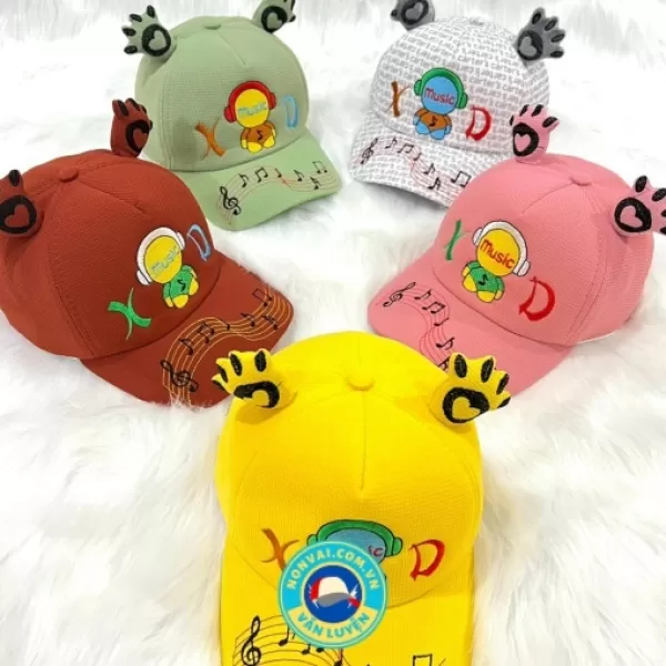 NÓN TAI DỄ THƯƠNG